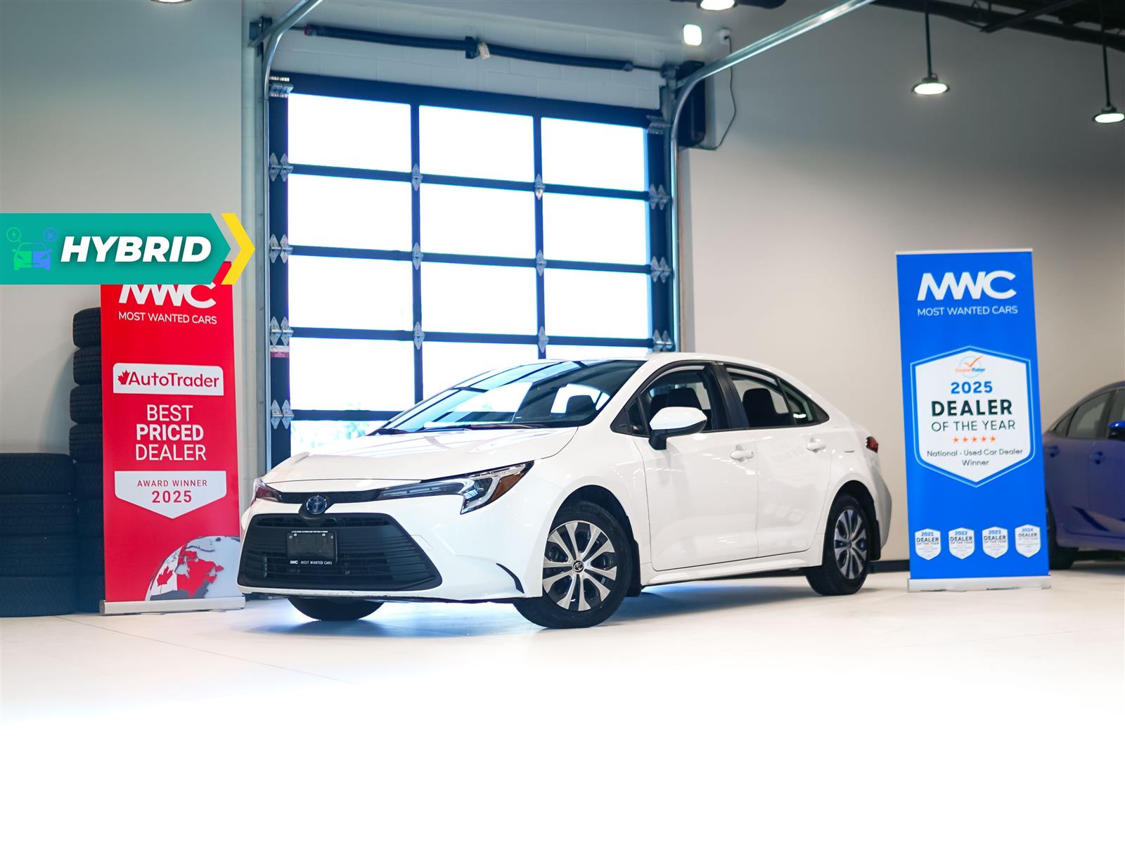  2025 Toyota Corolla Hybrid LE FWD   