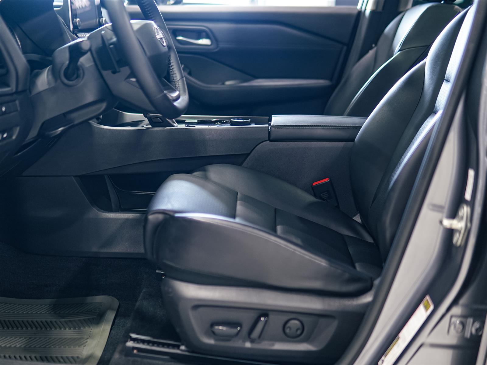 used 2025 Nissan Rogue car, priced at $26,962