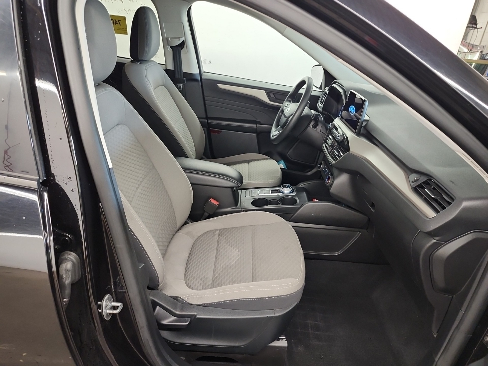 used 2022 Ford Escape car, priced at $20,962