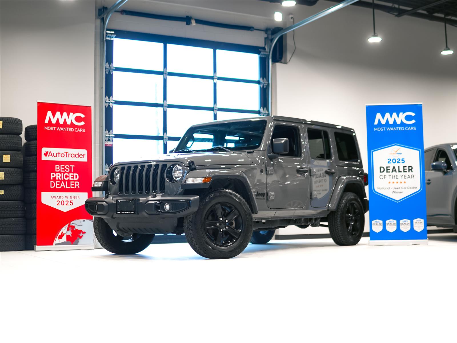 Gray 2023 Jeep Wrangler SUV / Crossover Four-Wheel Drive Automatic