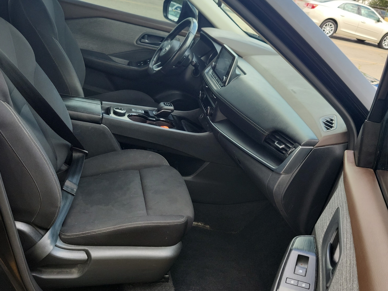 used 2023 Nissan Rogue car, priced at $21,492