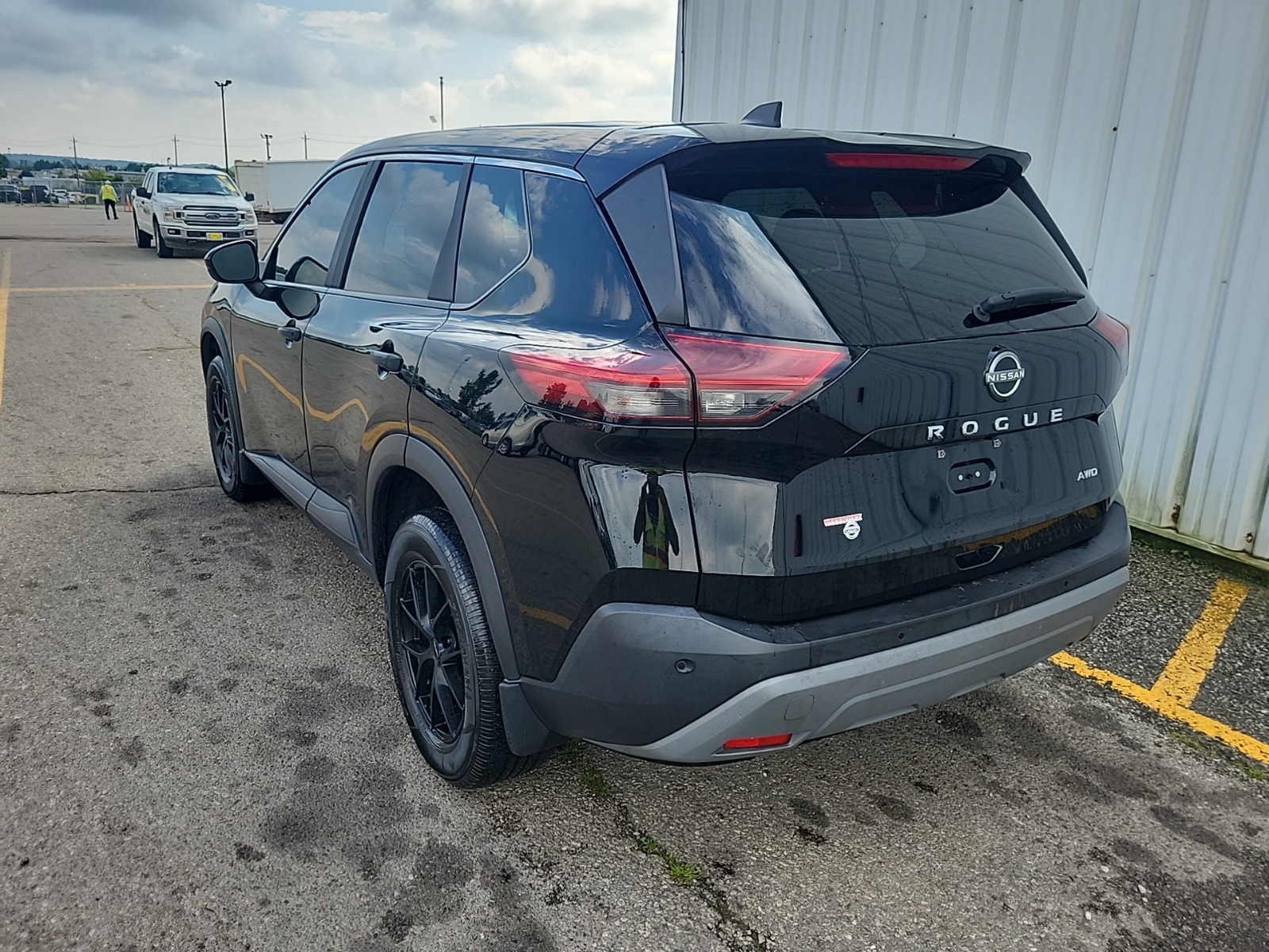 used 2023 Nissan Rogue car, priced at $21,492