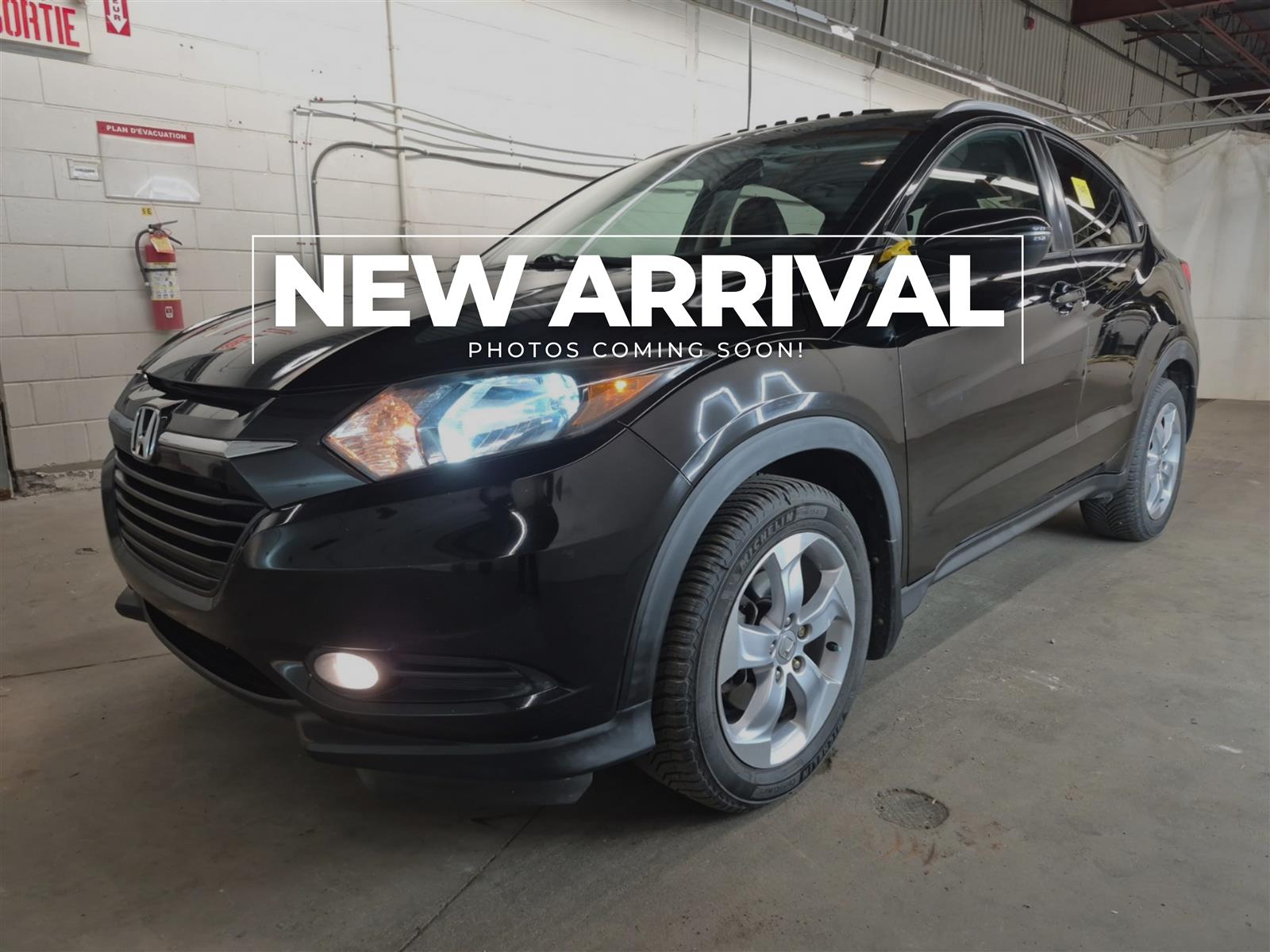 Black 2016 Honda HR-V SUV / Crossover All-Wheel Drive Automatic