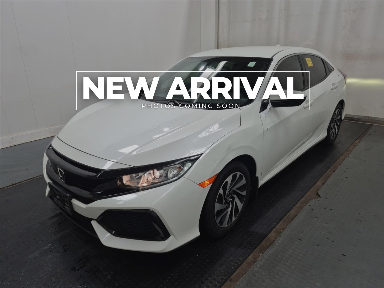 White 2018 Honda Civic Hatchback Hatchback Front-Wheel Drive Automatic