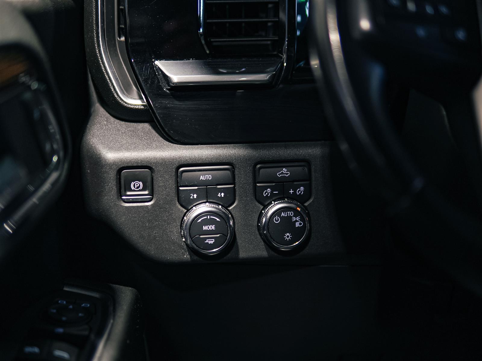 used 2023 GMC Sierra 1500 car, priced at $43,494
