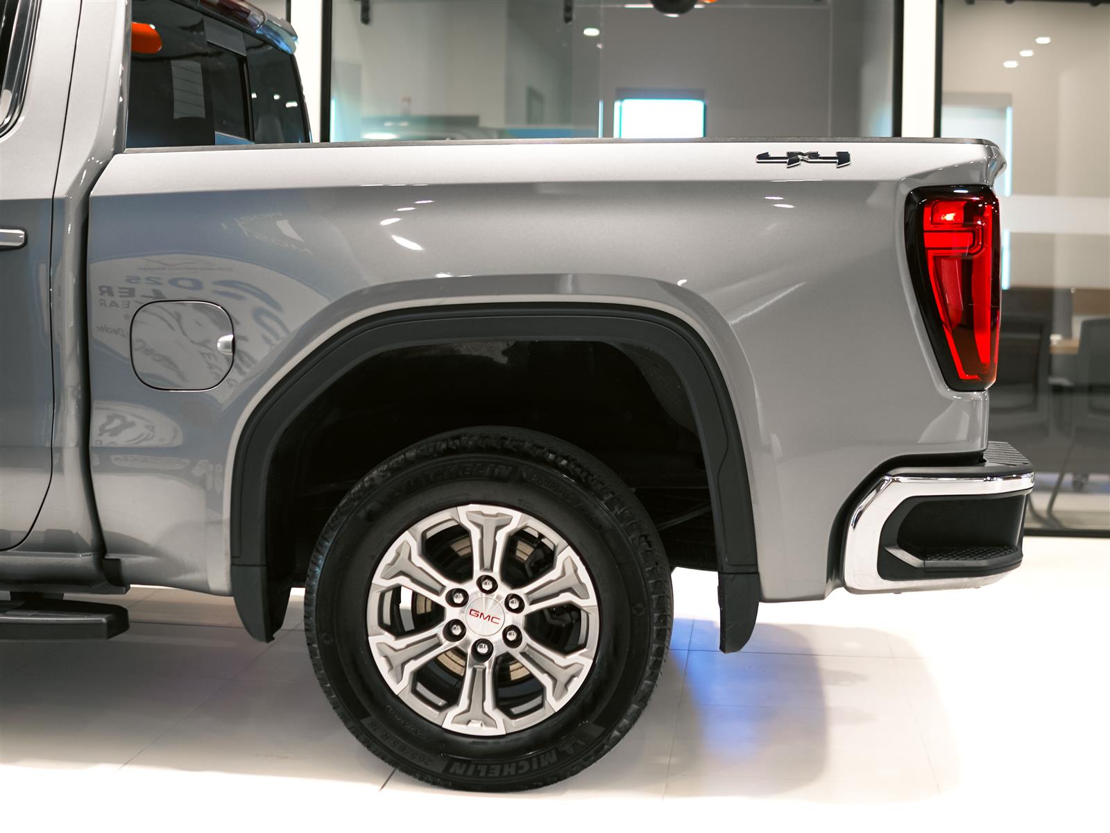 used 2023 GMC Sierra 1500 car, priced at $43,494