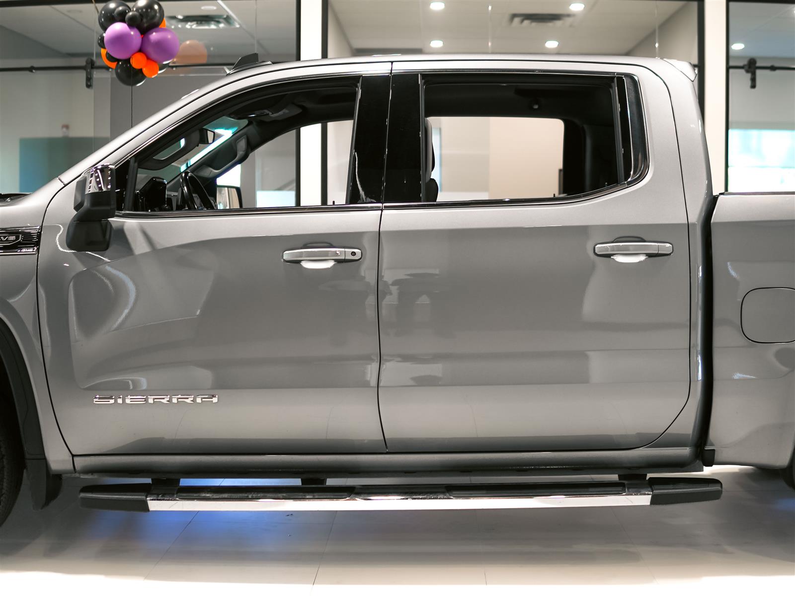 used 2023 GMC Sierra 1500 car, priced at $43,494