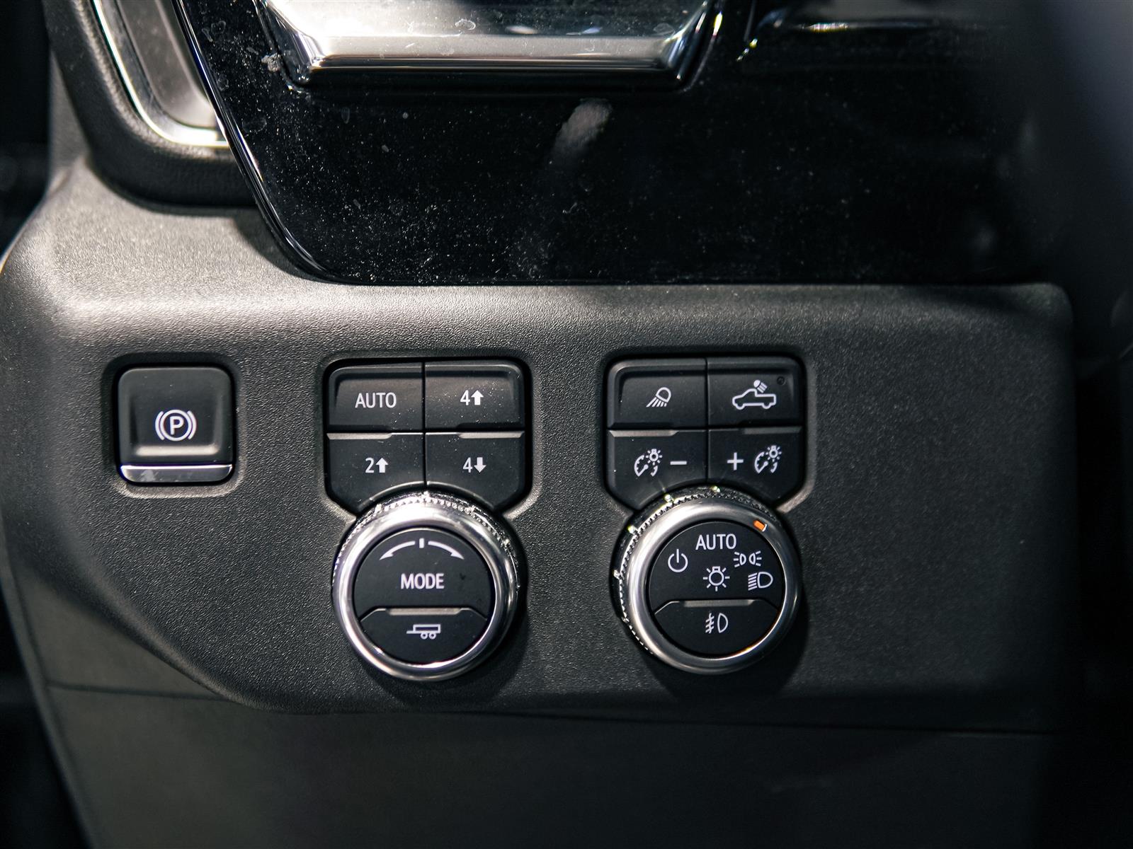 used 2024 GMC Sierra 1500 car, priced at $51,997