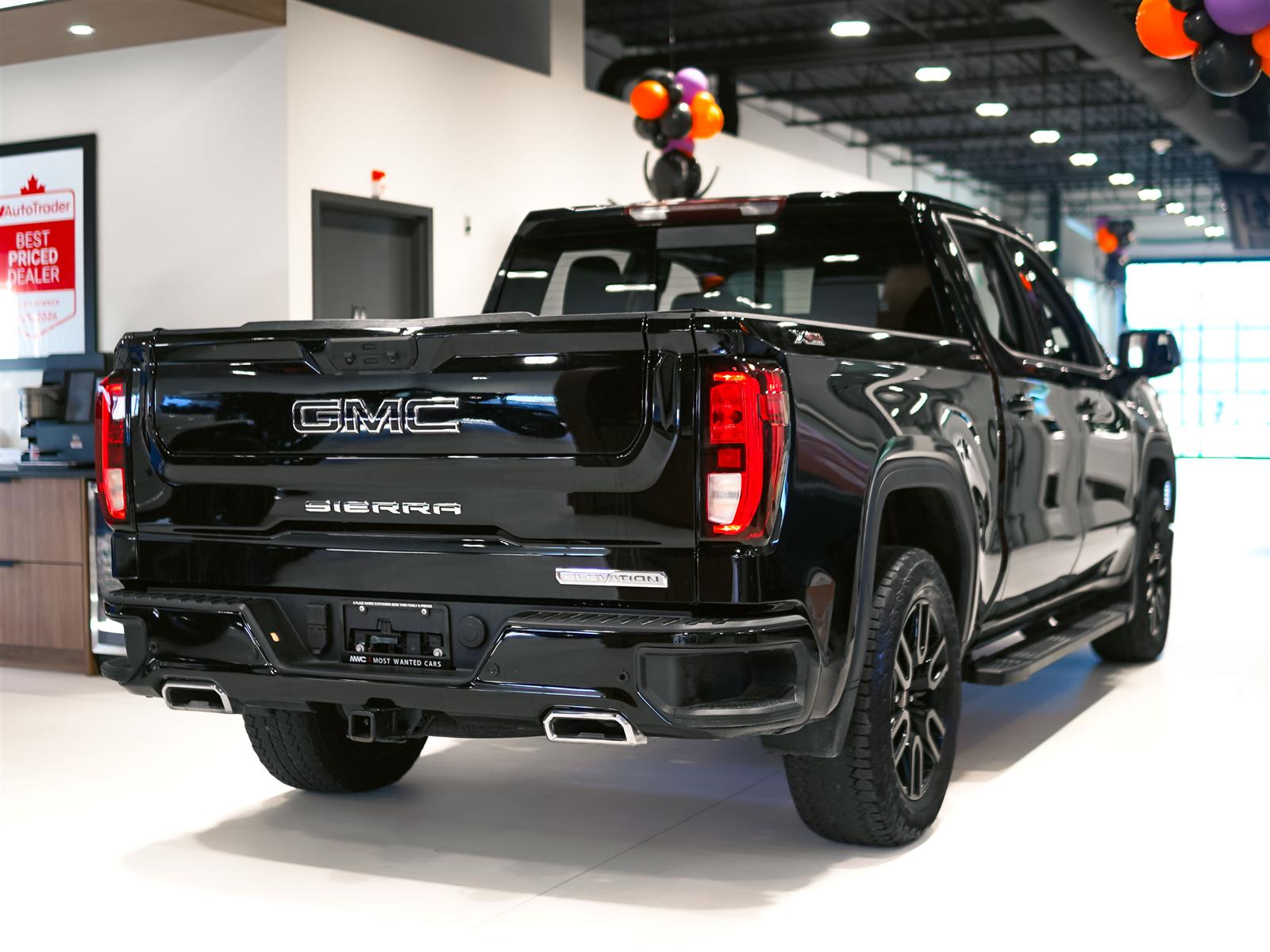 used 2024 GMC Sierra 1500 car, priced at $51,997