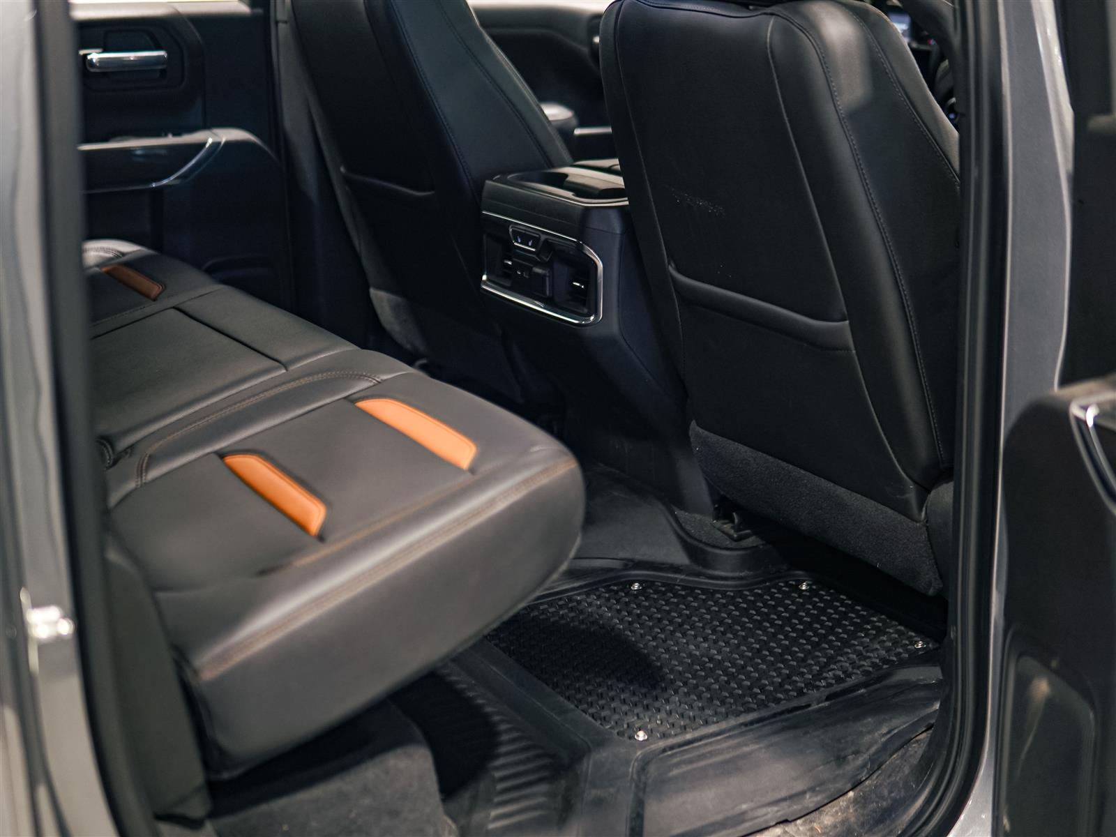 used 2021 GMC Sierra 1500 car, priced at $40,496