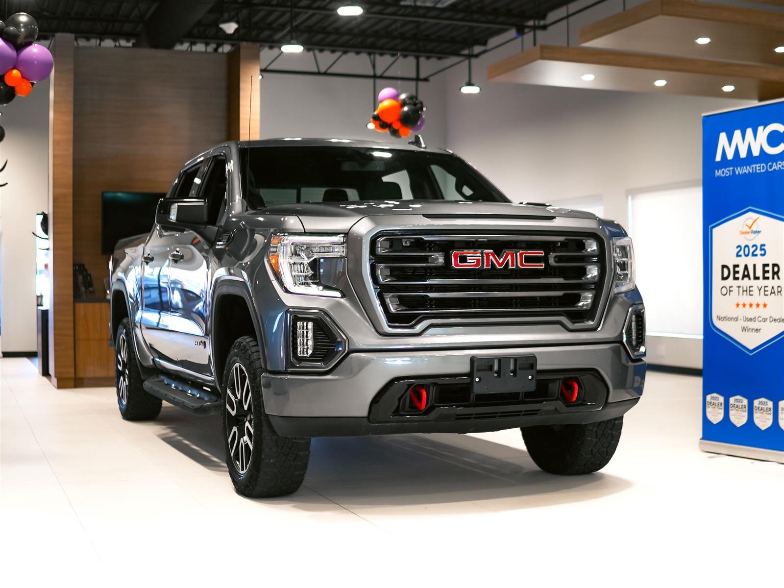 used 2021 GMC Sierra 1500 car, priced at $40,496
