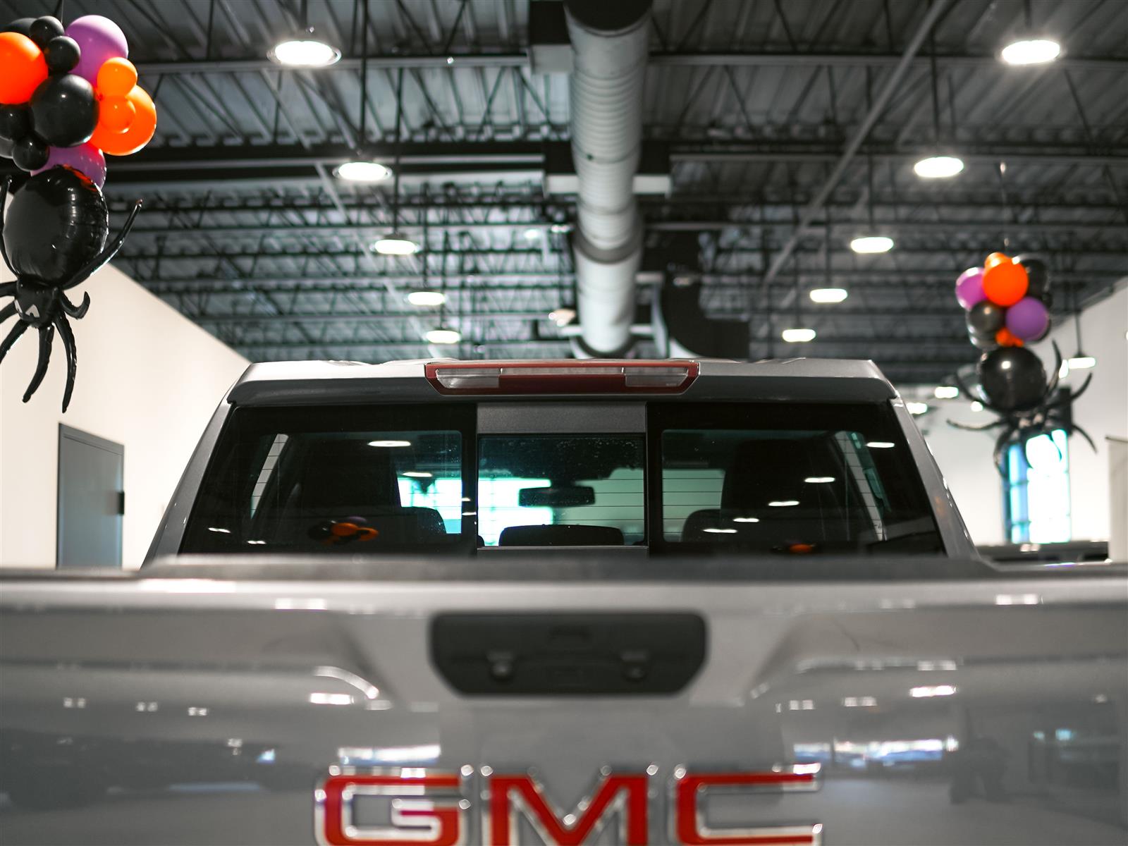 used 2021 GMC Sierra 1500 car, priced at $40,496