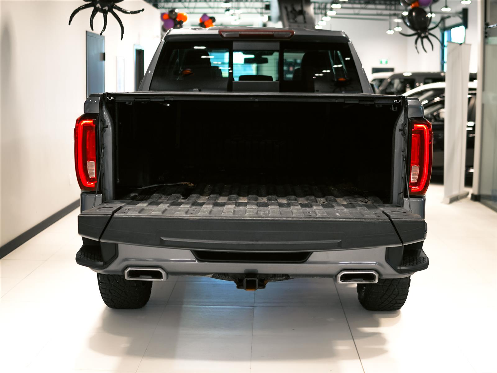 used 2021 GMC Sierra 1500 car, priced at $40,496