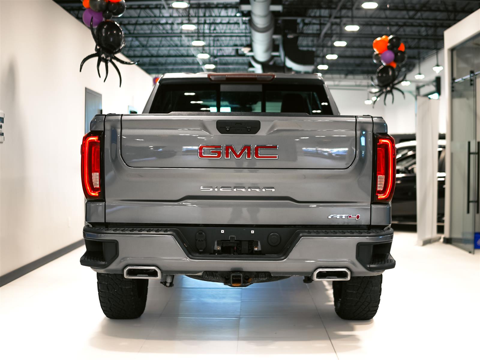 used 2021 GMC Sierra 1500 car, priced at $40,496