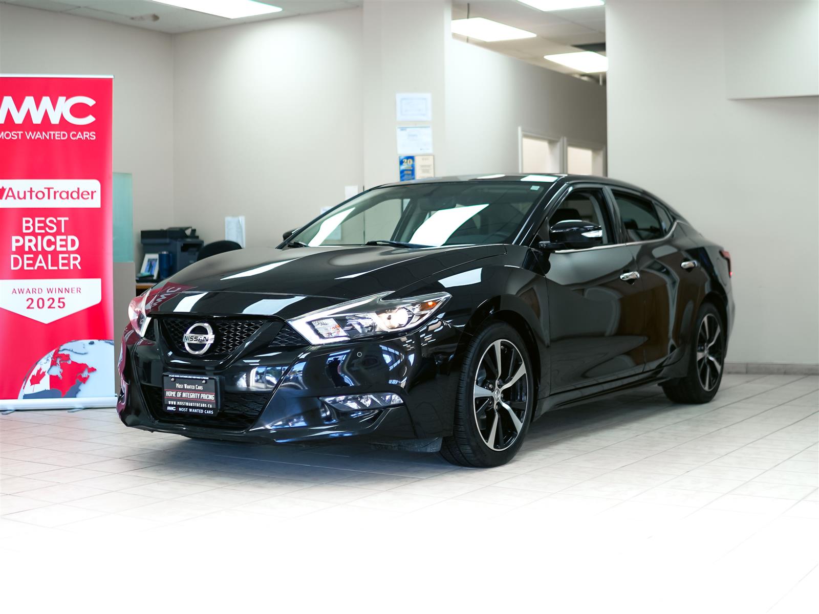 used 2018 Nissan Maxima car, priced at $19,995