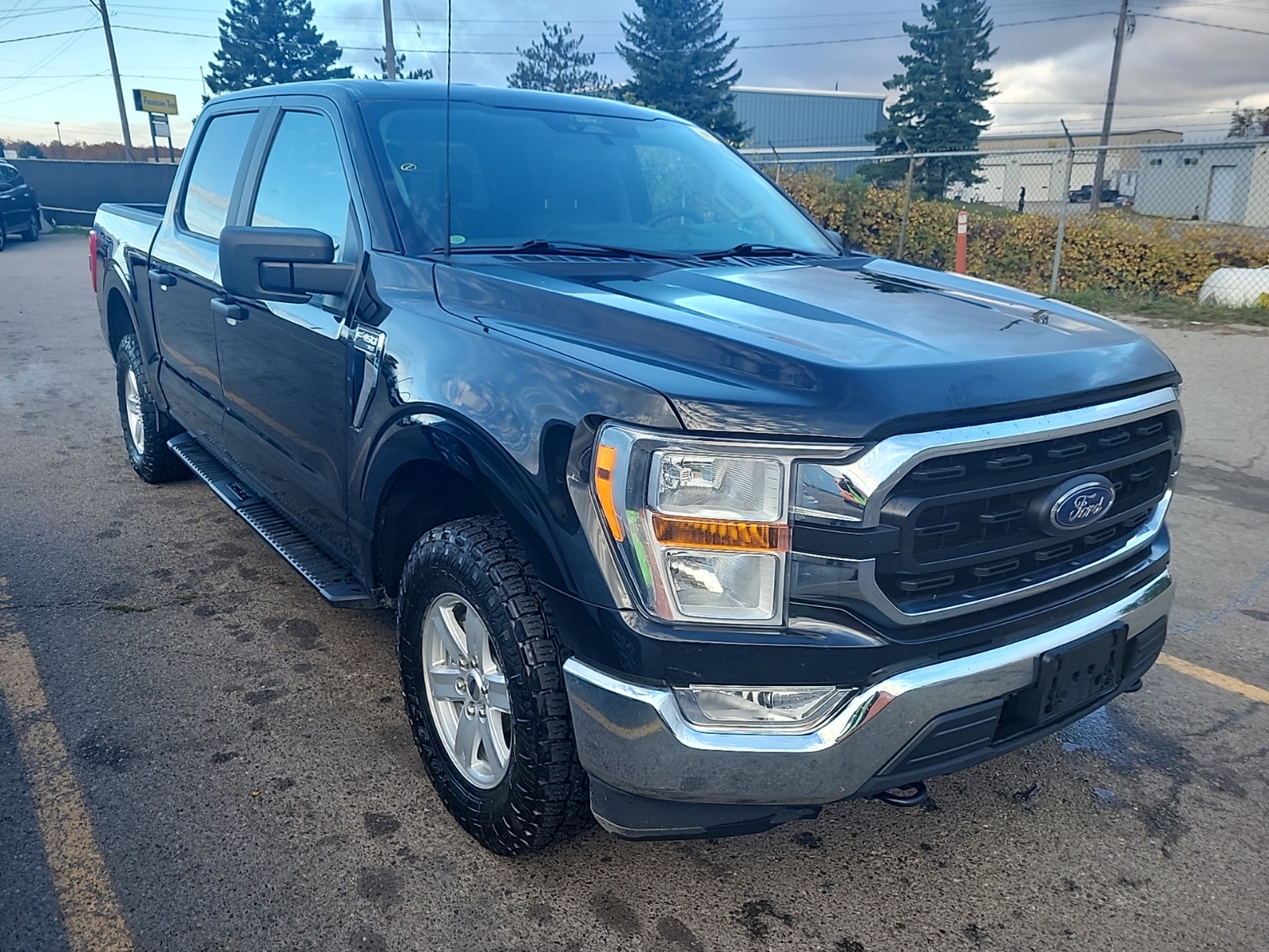 used 2022 Ford F-150 car, priced at $29,999