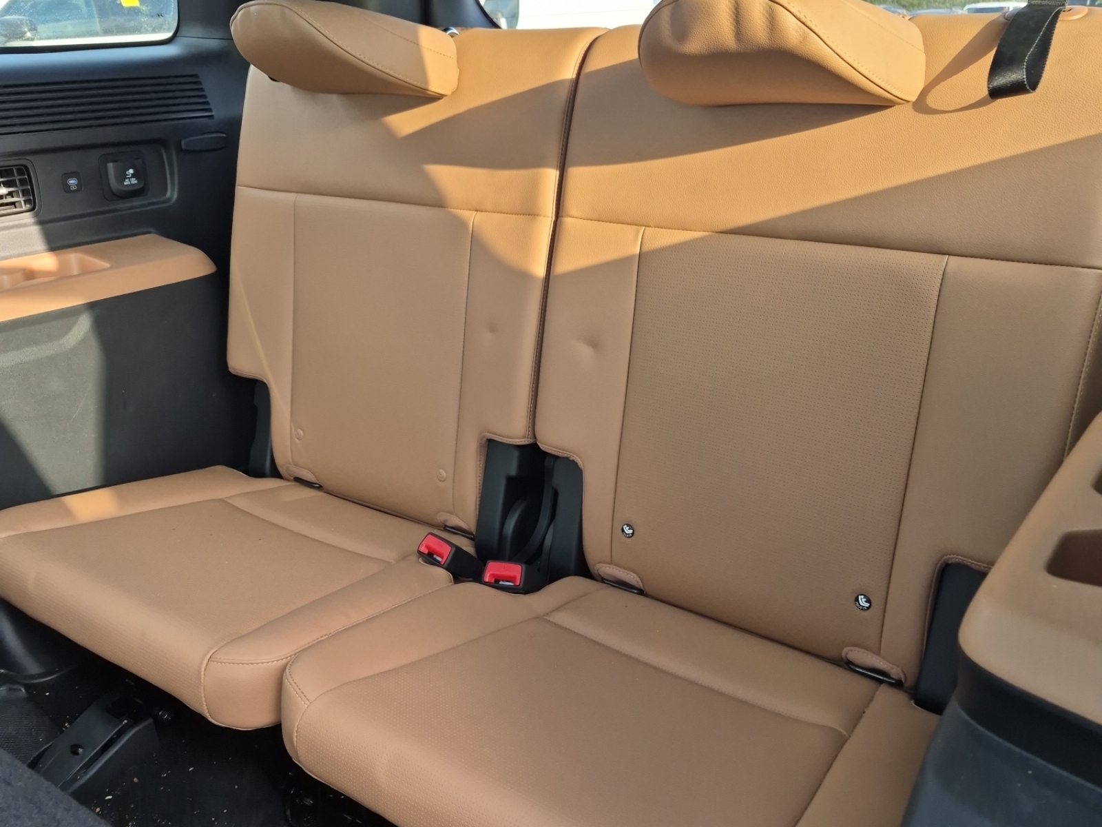 used 2025 Hyundai Santa Fe car, priced at $40,764