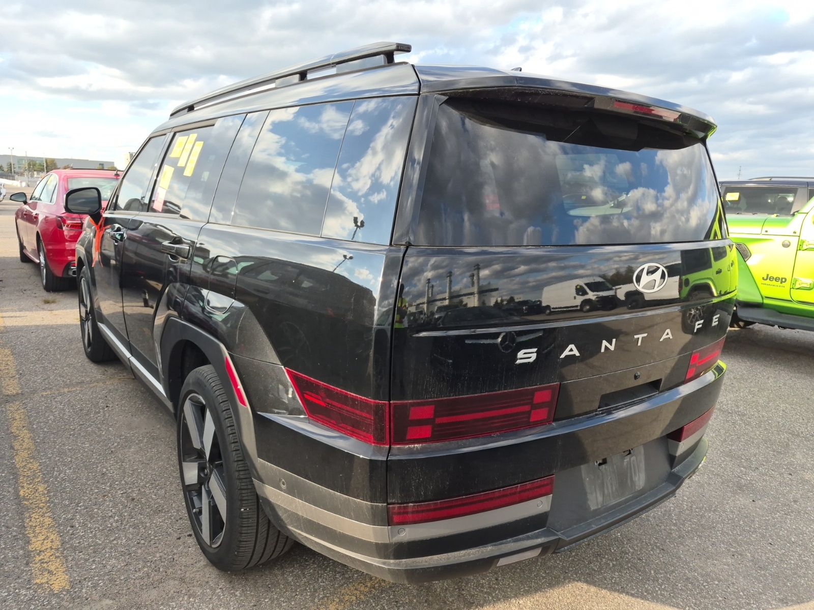 used 2025 Hyundai Santa Fe car, priced at $40,764