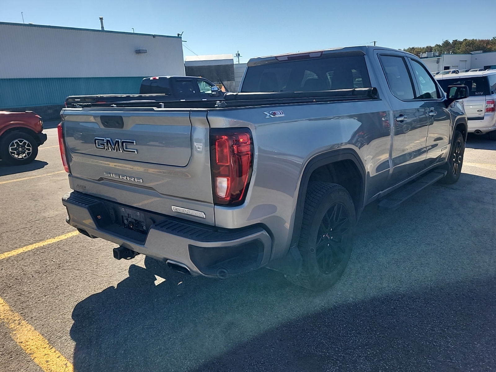 used 2023 GMC Sierra 1500 car, priced at $43,496