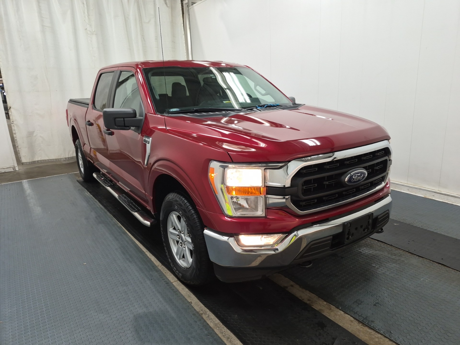 used 2021 Ford F-150 car, priced at $41,965