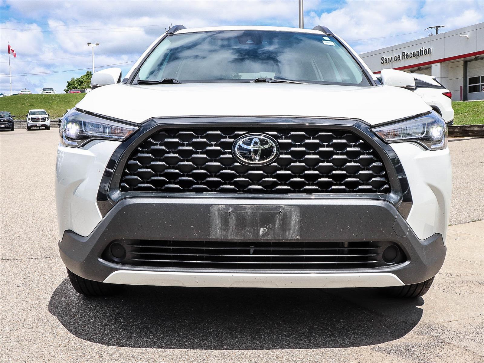 Toyota COROLLA CROSS LE