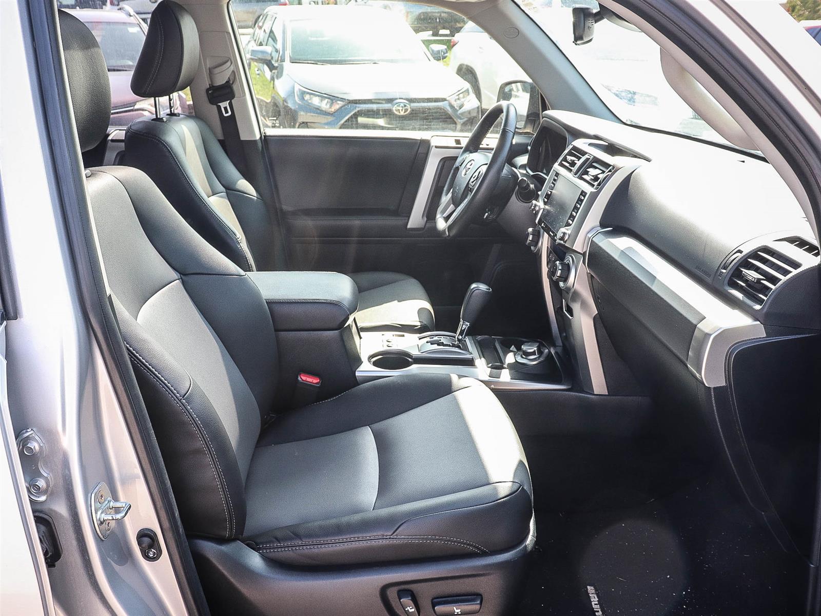 2024 Toyota 4Runner LB22 - Thumbnail 18
