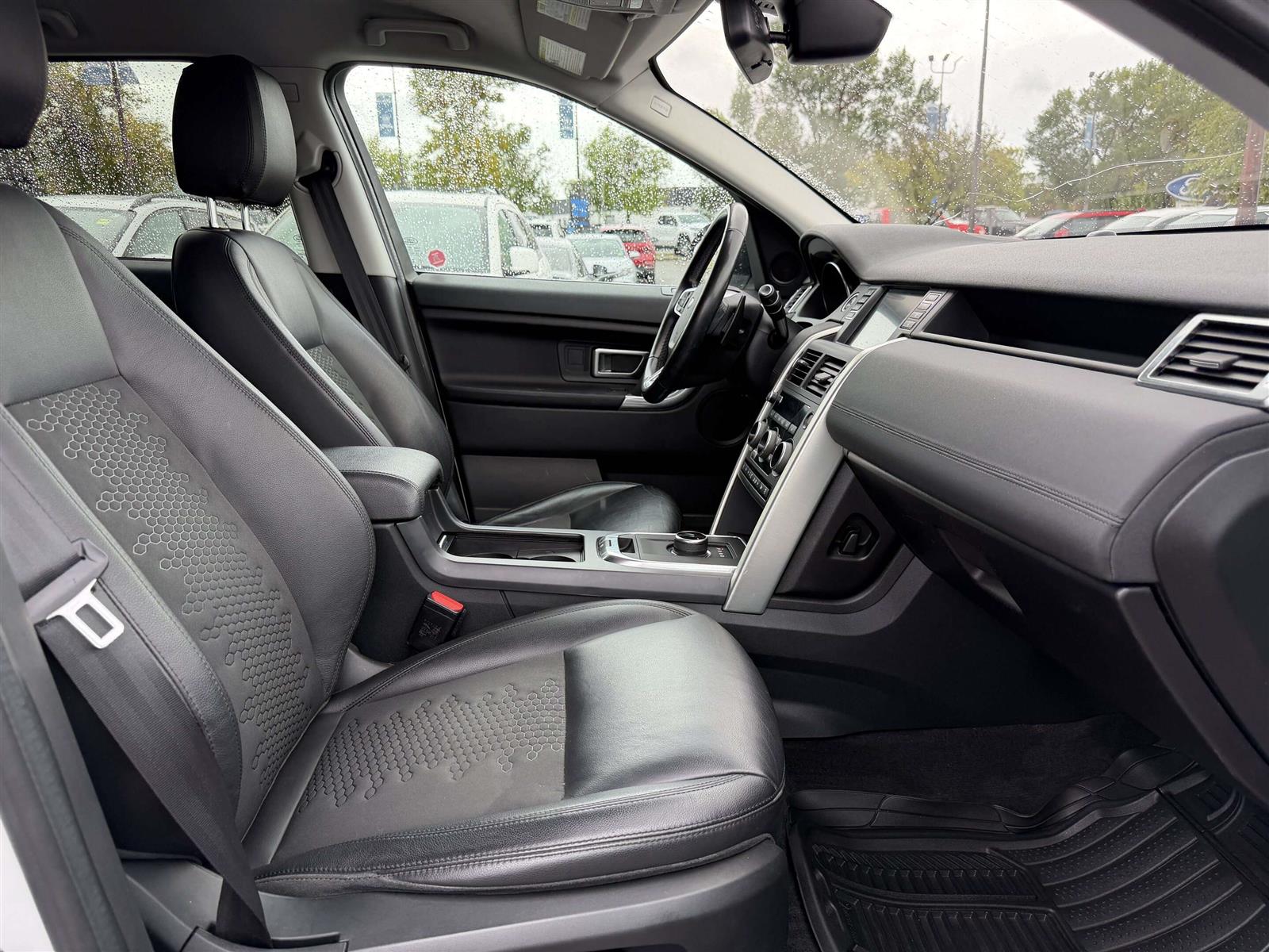 2019 Land Rover Discovery Sport SE AWD - Thumbnail 30