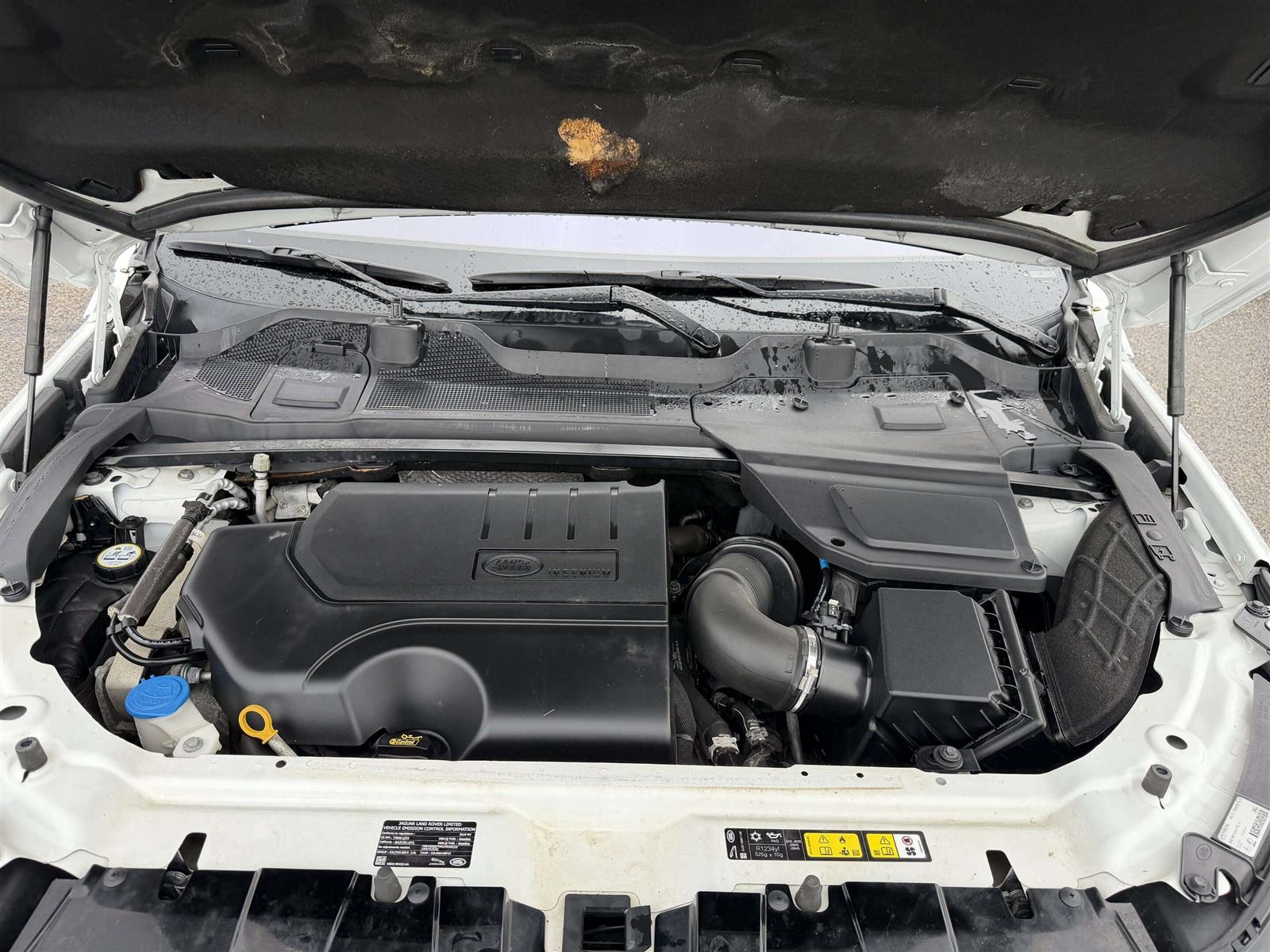 2019 Land Rover Discovery Sport SE AWD - Thumbnail 32
