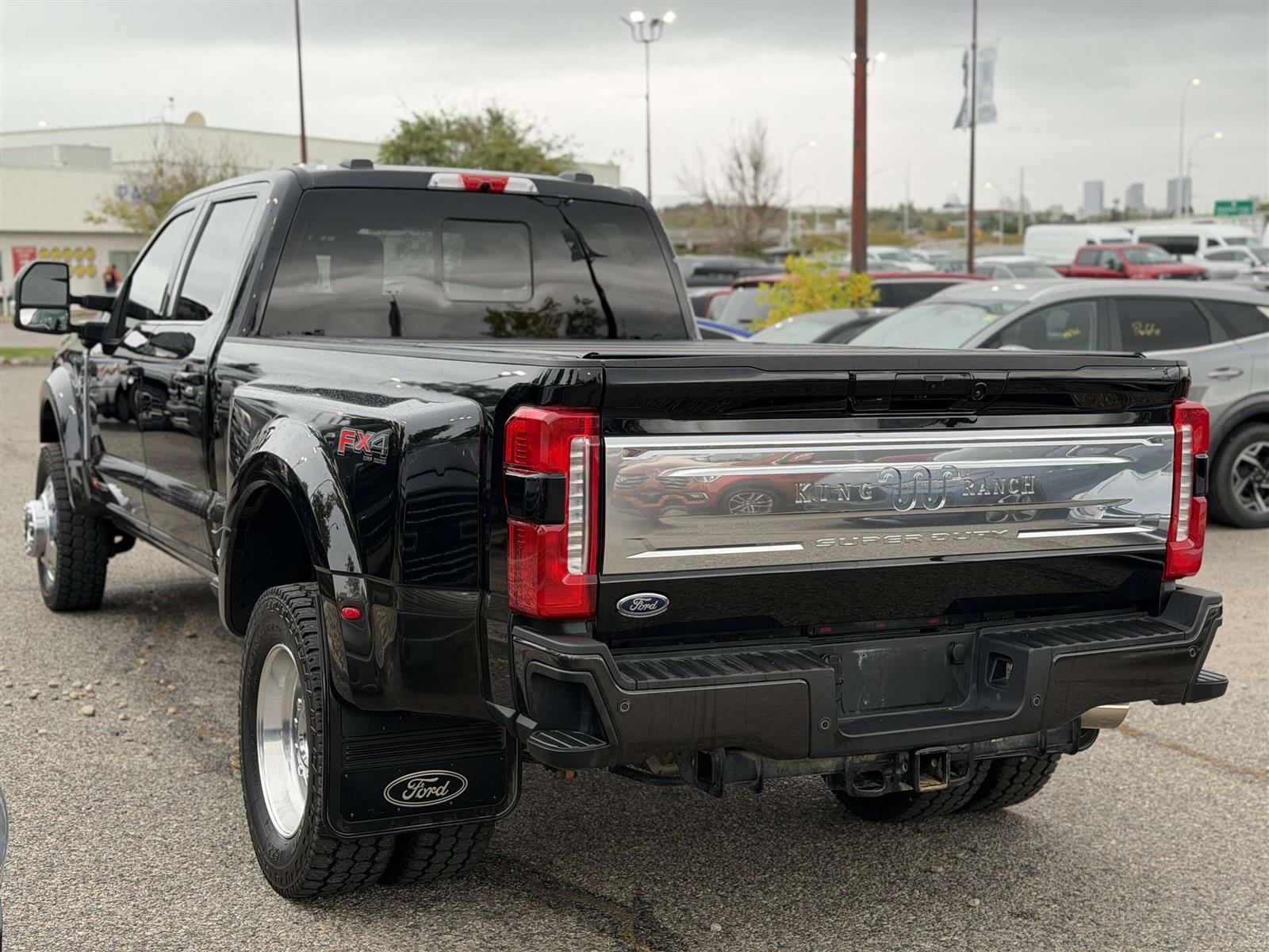 2024 Ford F-450 KING RANCH DRW 6.7L HI-OUTPUT FX4 | TWIN ROOF - Thumbnail 11