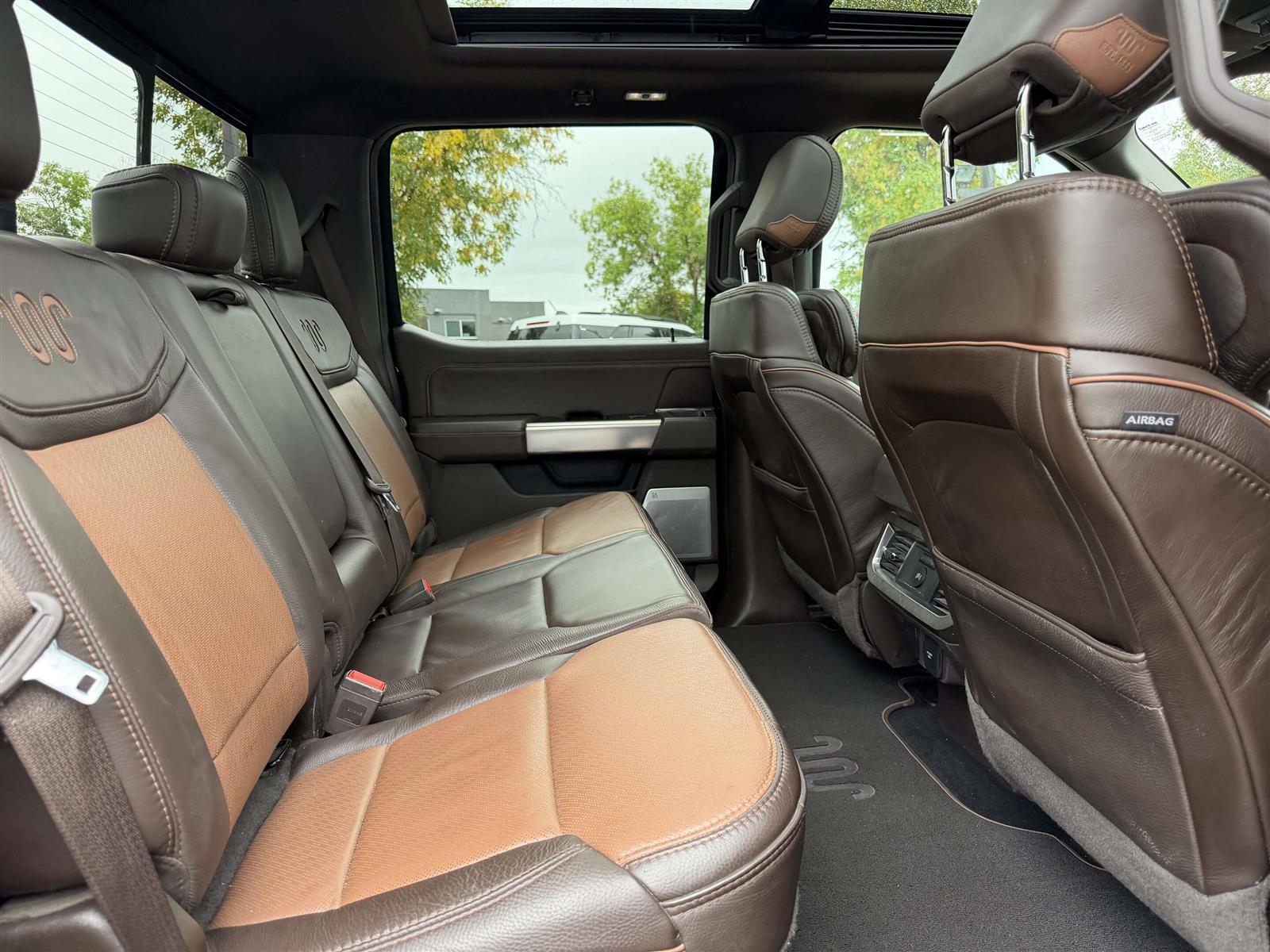 2024 Ford F-450 KING RANCH DRW 6.7L HI-OUTPUT FX4 | TWIN ROOF - Thumbnail 35