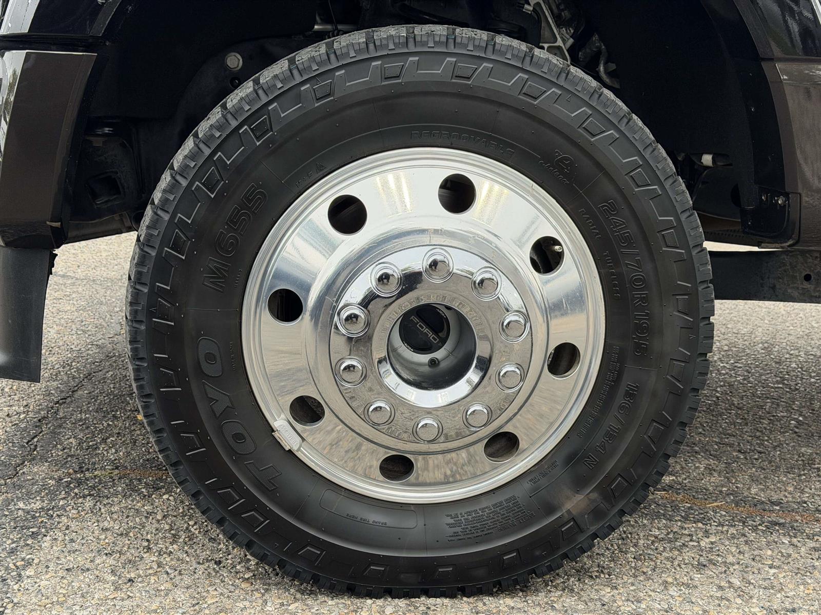 2024 Ford F-450 KING RANCH DRW 6.7L HI-OUTPUT FX4 | TWIN ROOF - Thumbnail 6