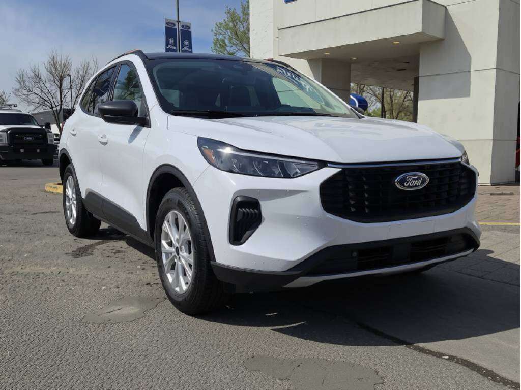 2025 Ford Escape Active | ACTIVE PREM TECHNOLOGY PACKAGE - Thumbnail 2