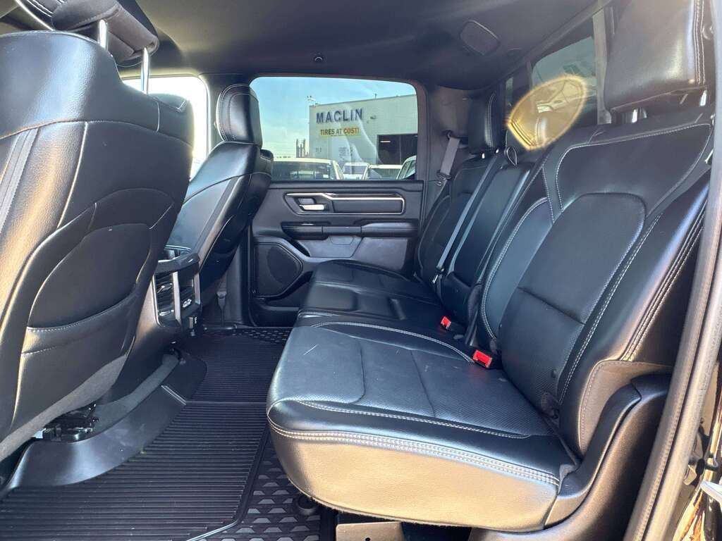 2019 Ram 1500 SPORT 5.7L HEMI BLACK PACK | LEATHER | REM START - Thumbnail 30
