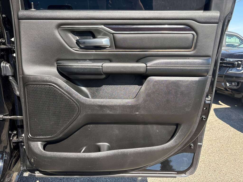 2019 Ram 1500 SPORT 5.7L HEMI BLACK PACK | LEATHER | REM START - Thumbnail 31