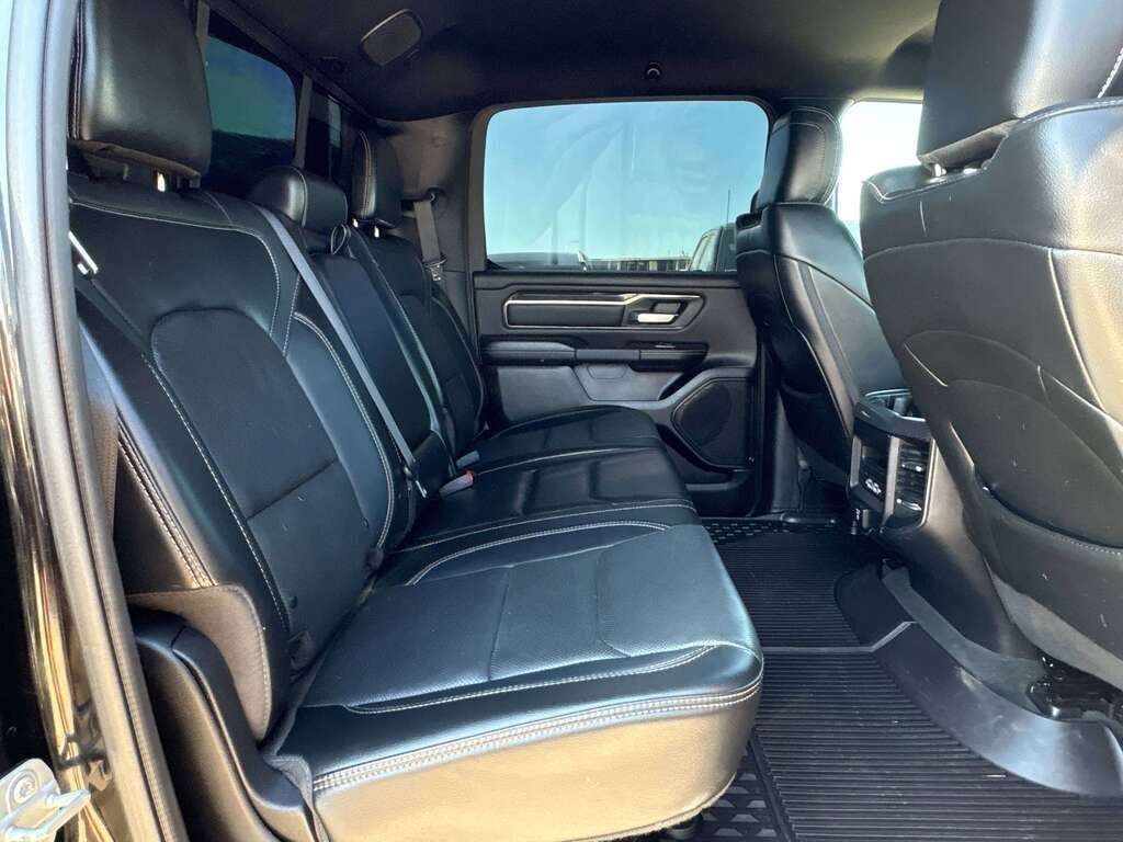 2019 Ram 1500 SPORT 5.7L HEMI BLACK PACK | LEATHER | REM START - Thumbnail 32