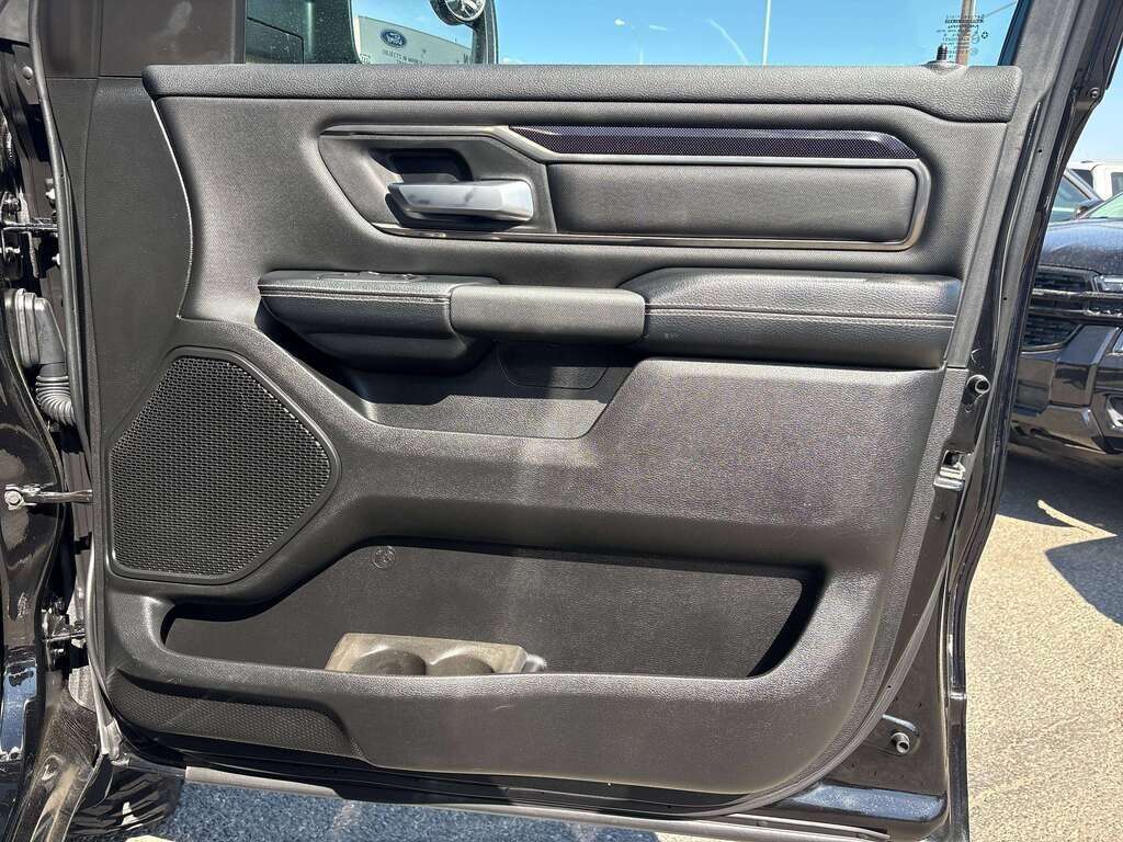 2019 Ram 1500 SPORT 5.7L HEMI BLACK PACK | LEATHER | REM START - Thumbnail 33