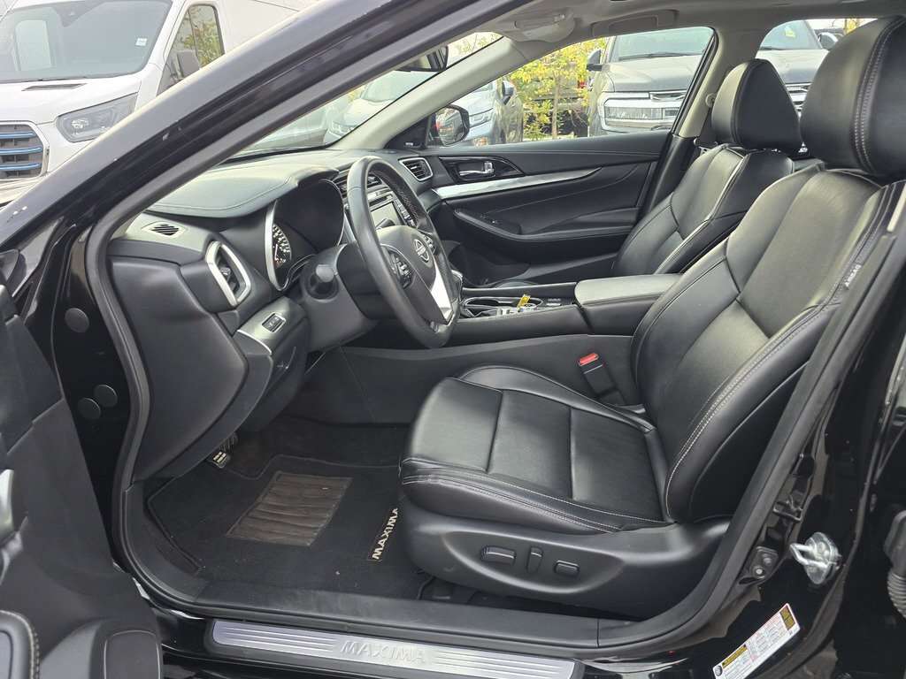 2023 Nissan Maxima SL | HEATED LEATHER | REM START | MOONROOF - Thumbnail 12