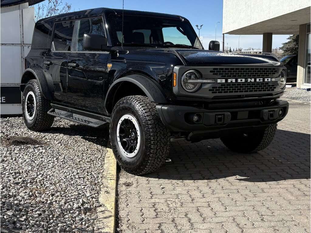 2026 Ford Bronco Badlands | 334A: HIGH/LUX PACKAGE | SASQUATCH PACK - Thumbnail 2