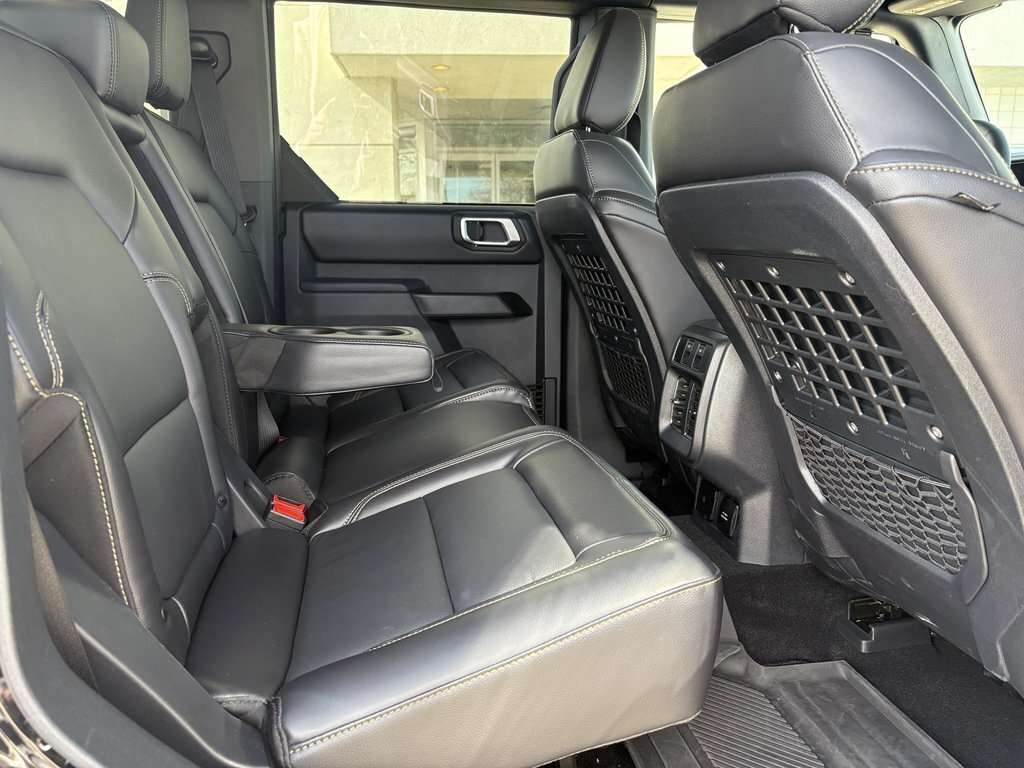 2026 Ford Bronco Badlands | 334A: HIGH/LUX PACKAGE | SASQUATCH PACK - Thumbnail 29