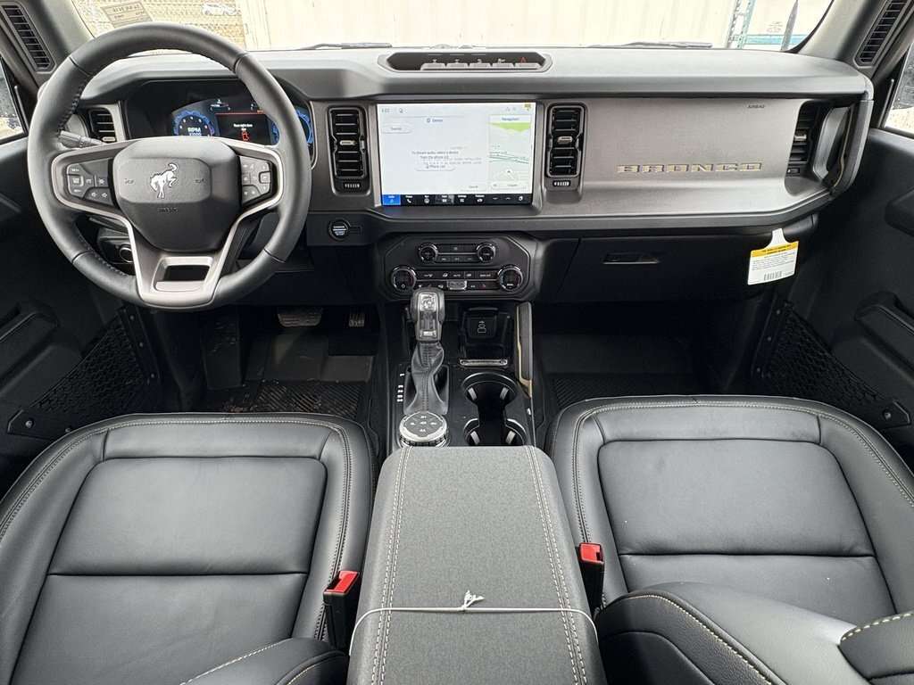 2026 Ford Bronco Badlands | 332A: BLACK APPEARANCE PACKAGE | HARD T - Thumbnail 23