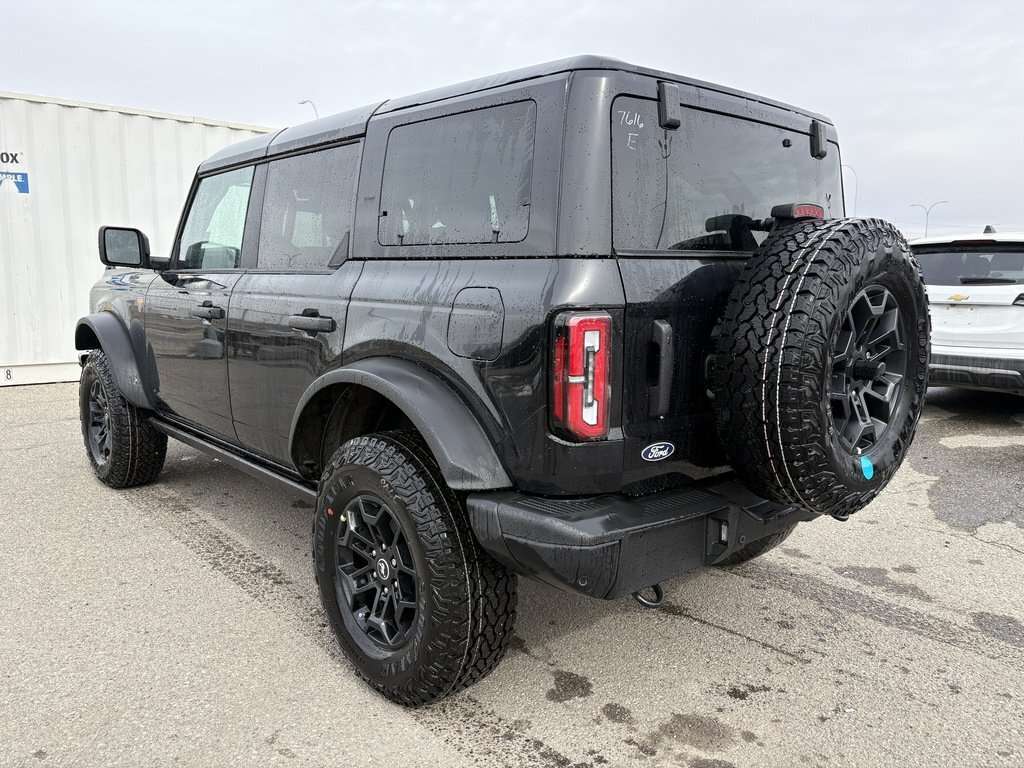 2026 Ford Bronco Badlands | 332A: BLACK APPEARANCE PACKAGE | HARD T - Thumbnail 8