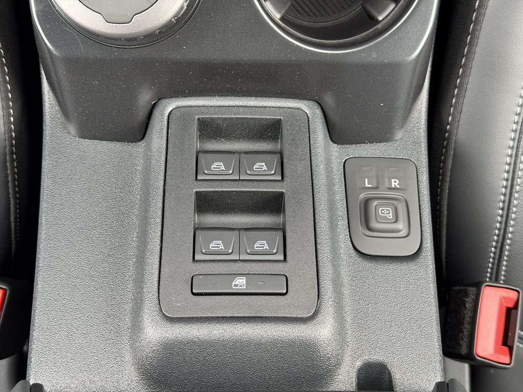 2026 Ford Bronco Outer Banks | 314A: BLACK APPEARANCE | HARD TOP - Thumbnail 24