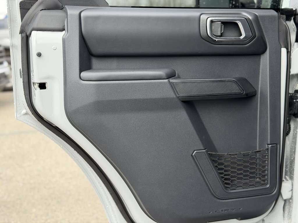 2026 Ford Bronco Outer Banks | 314A: BLACK APPEARANCE | HARD TOP - Thumbnail 26
