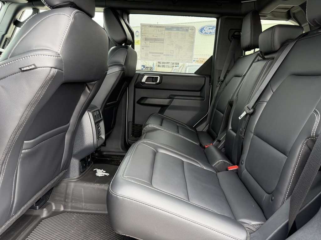 2026 Ford Bronco Outer Banks | 314A: BLACK APPEARANCE | HARD TOP - Thumbnail 27
