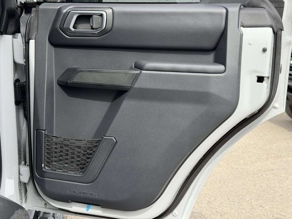 2026 Ford Bronco Outer Banks | 314A: BLACK APPEARANCE | HARD TOP - Thumbnail 29