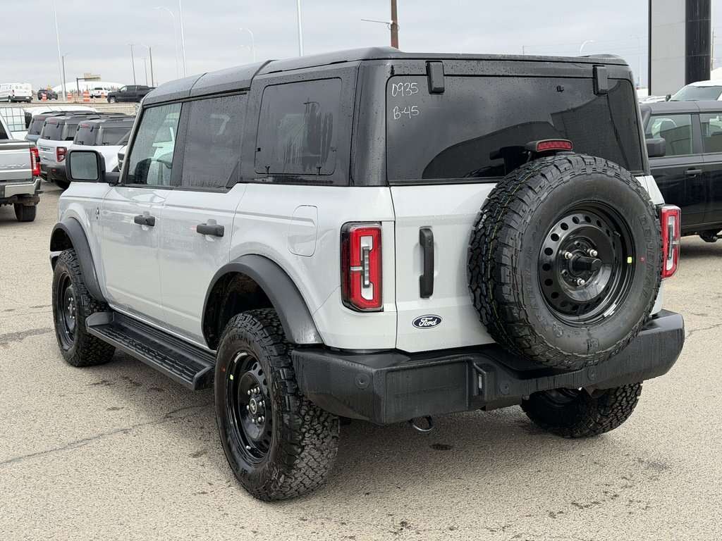 2026 Ford Bronco Outer Banks | 314A: BLACK APPEARANCE | HARD TOP - Thumbnail 8