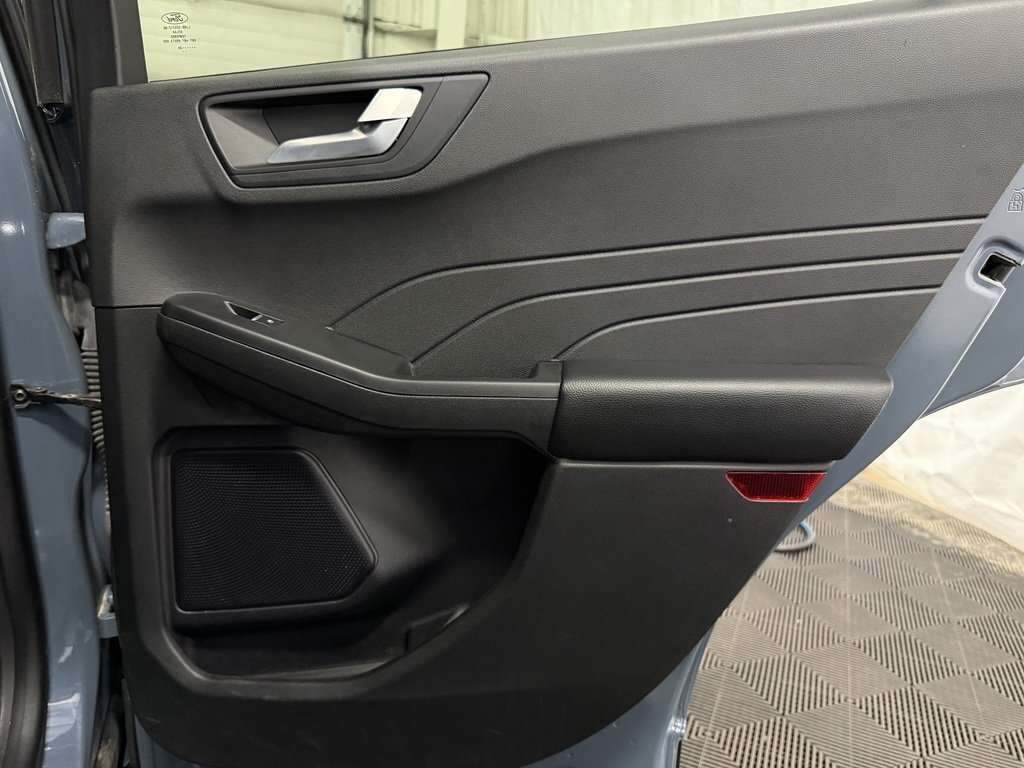 2024 Ford Escape Platinum | 2.0L ECOBOOST | HEATED LEATHER | 360CAM - Thumbnail 37