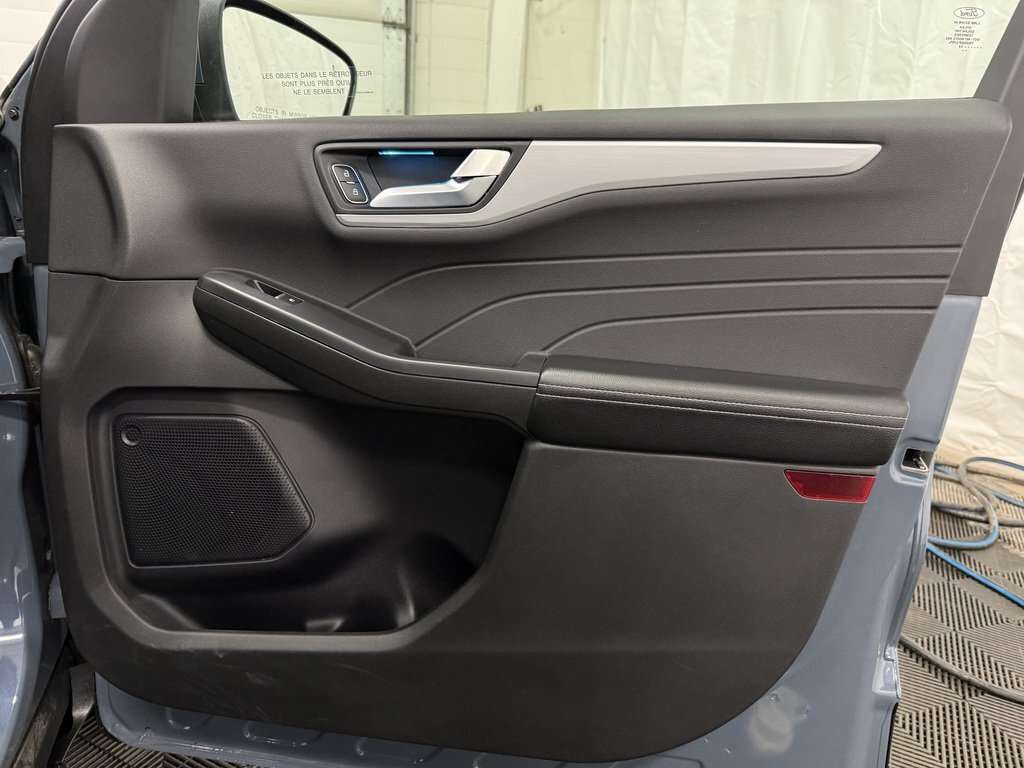 2024 Ford Escape Platinum | 2.0L ECOBOOST | HEATED LEATHER | 360CAM - Thumbnail 40