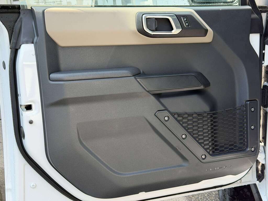 2026 Ford Bronco Big Bend | 222A: BLACK DIAMOND PACKAGE | HARD TOP - Thumbnail 13