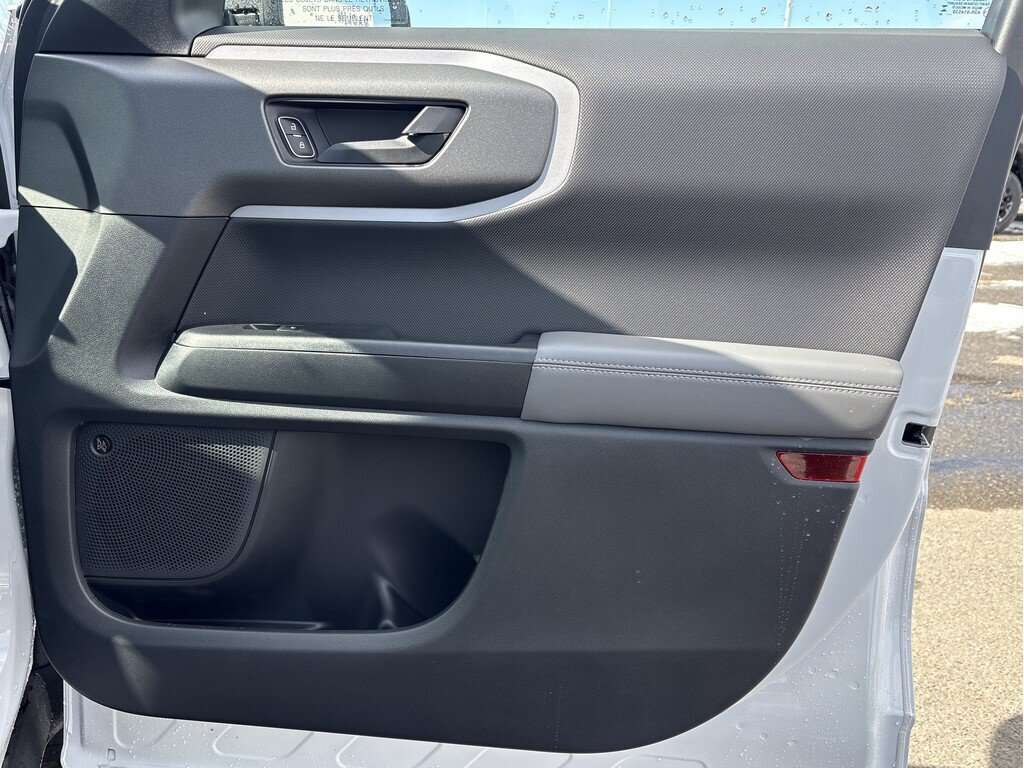 2026 Ford Bronco Sport Badlands | 400A: TECH PACKAGE | POWER MOONROOF - Thumbnail 31
